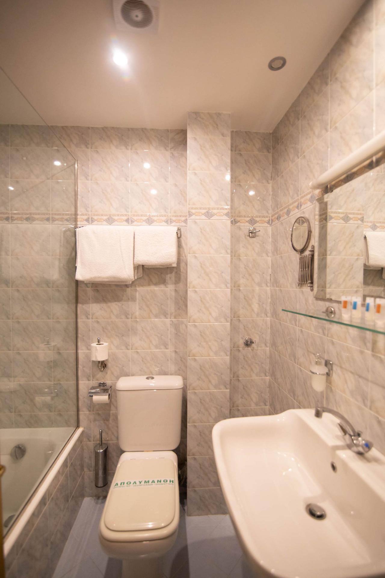 Nidimos Hotel Delphi Bagian luar foto