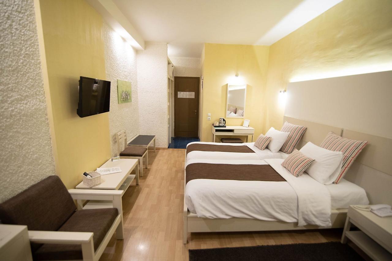 Nidimos Hotel Delphi Bagian luar foto