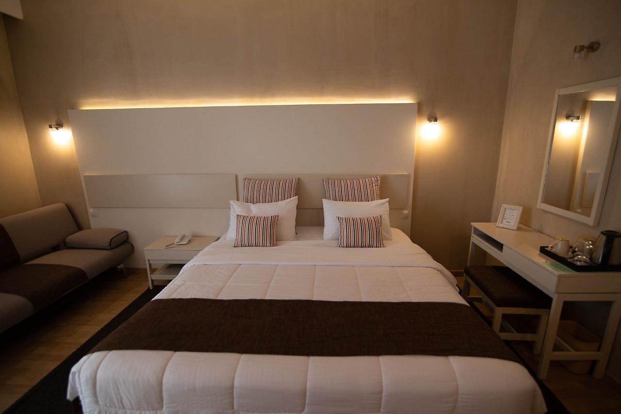 Nidimos Hotel Delphi Bagian luar foto