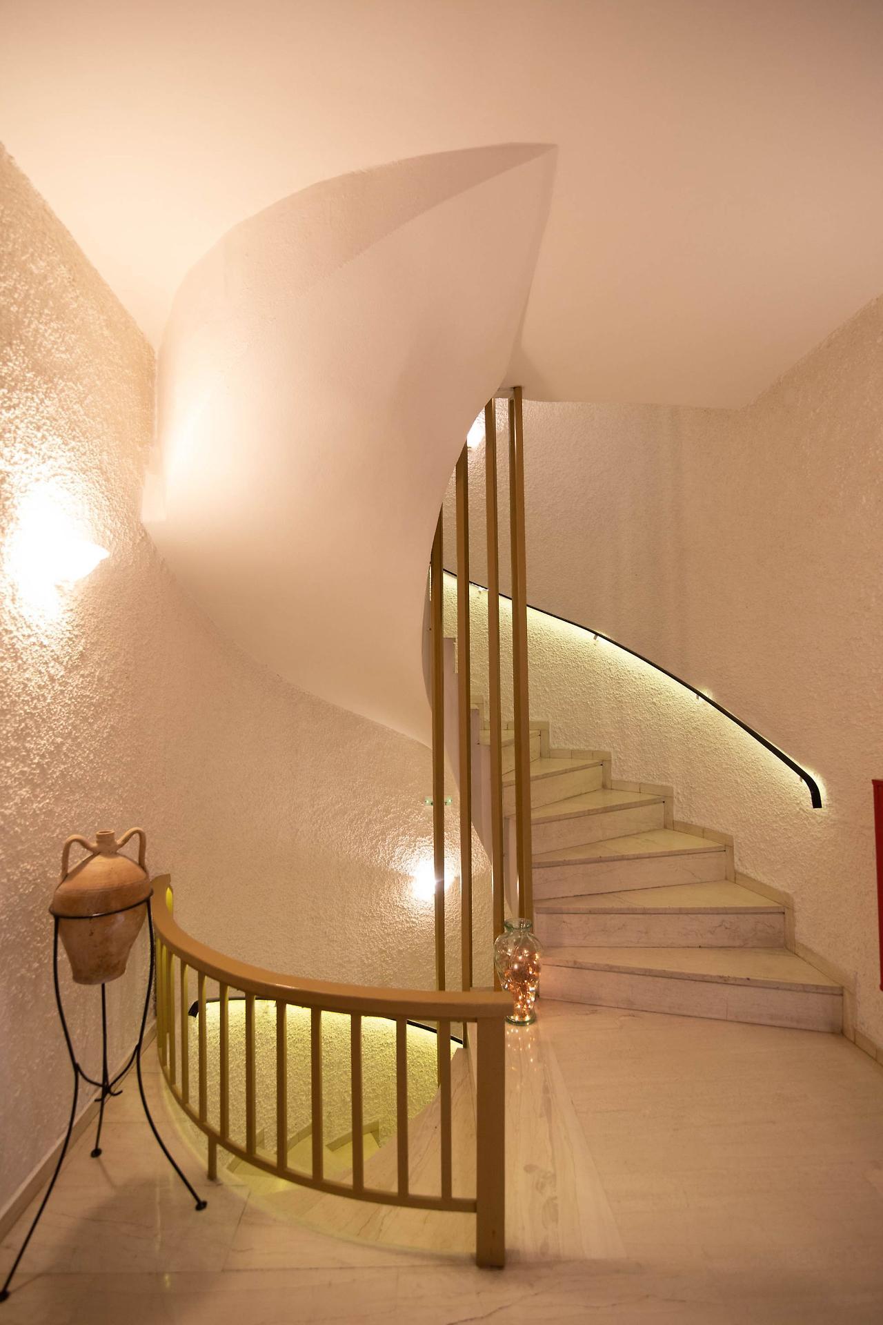 Nidimos Hotel Delphi Bagian luar foto