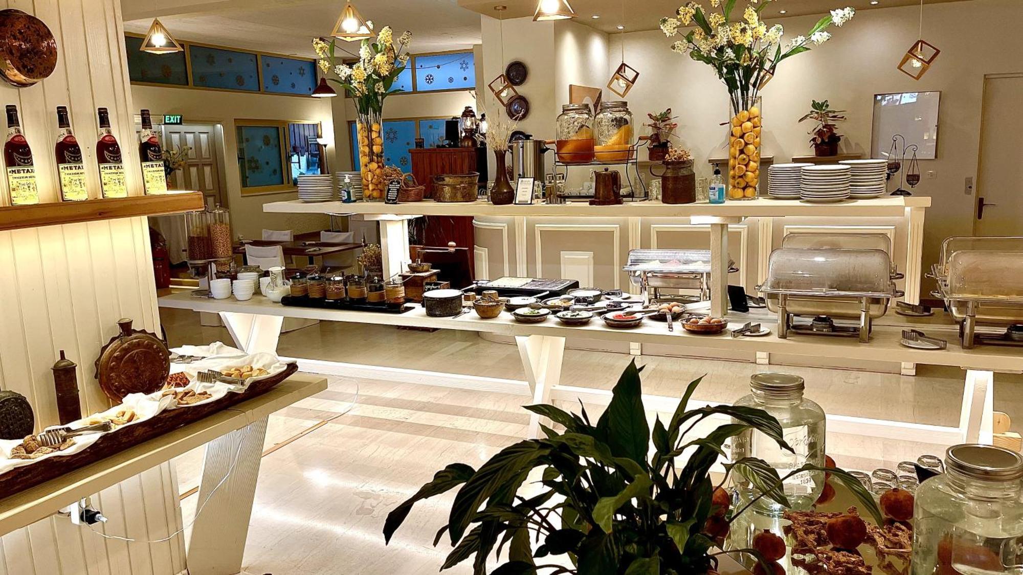 Nidimos Hotel Delphi Bagian luar foto