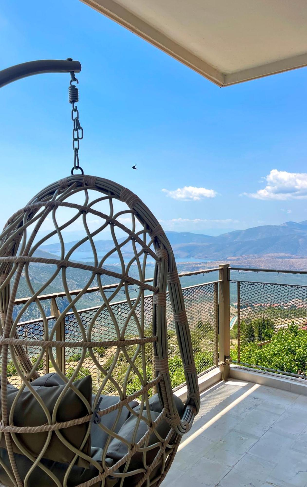 Nidimos Hotel Delphi Bagian luar foto