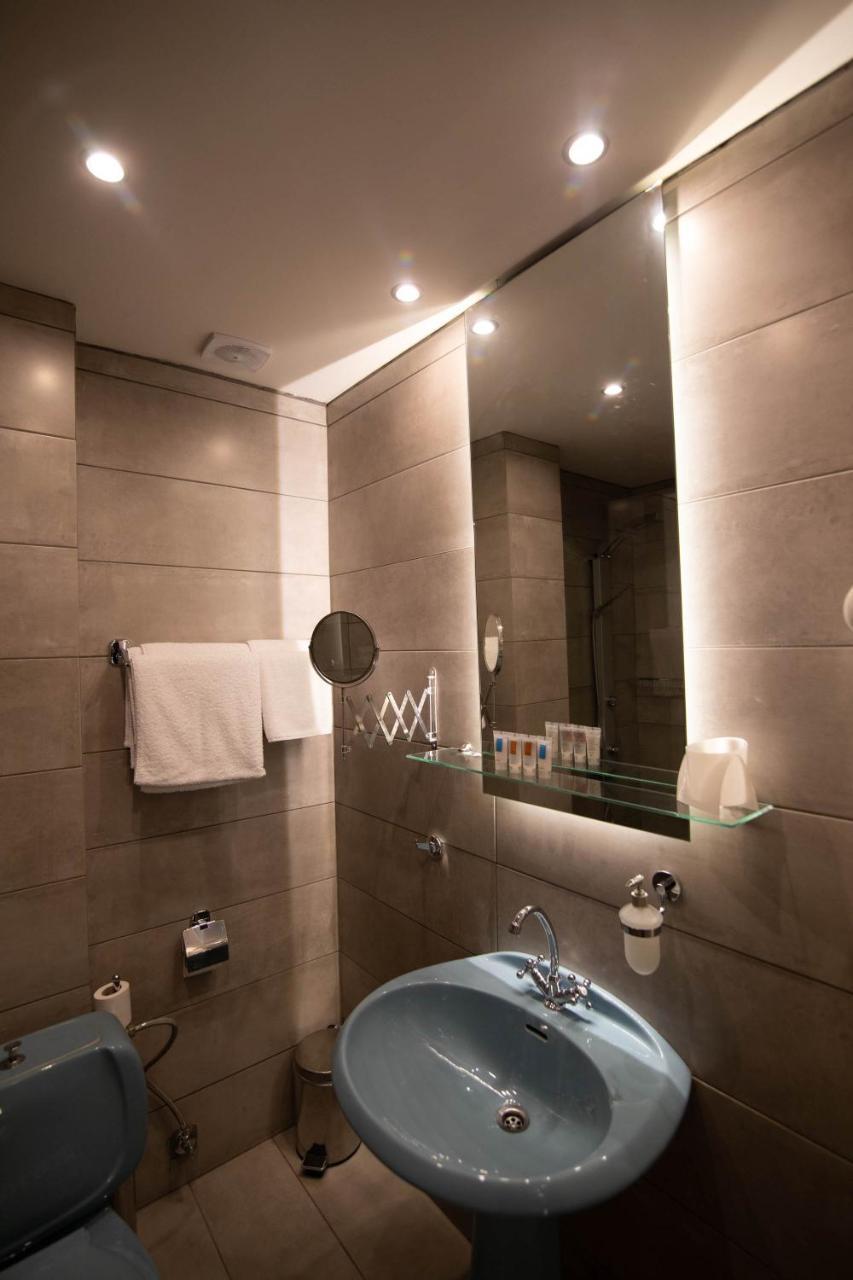 Nidimos Hotel Delphi Bagian luar foto